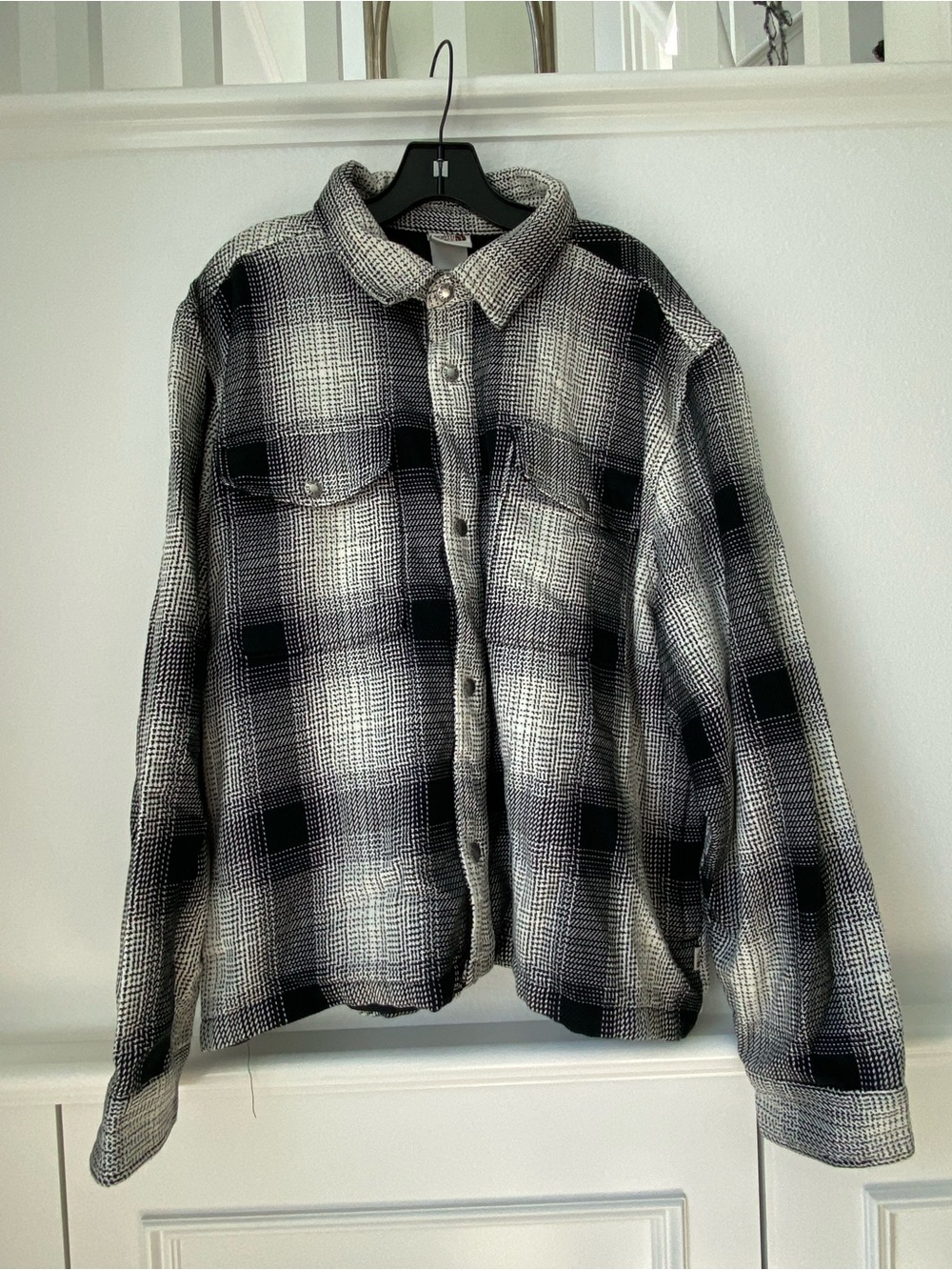 The North Face Men's Valley Twill Black & White Plaid Button-Up Jacket